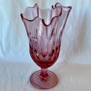 Vintage Fenton Light Pink Handkerchief Glass Vase 8.5” Tall